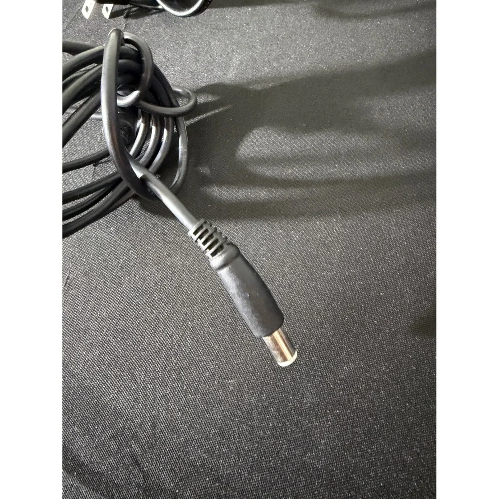 Dell‎ AC Adapter 65W Black Excellent PA-12 YT886 FA65NS0-00 Power Cord